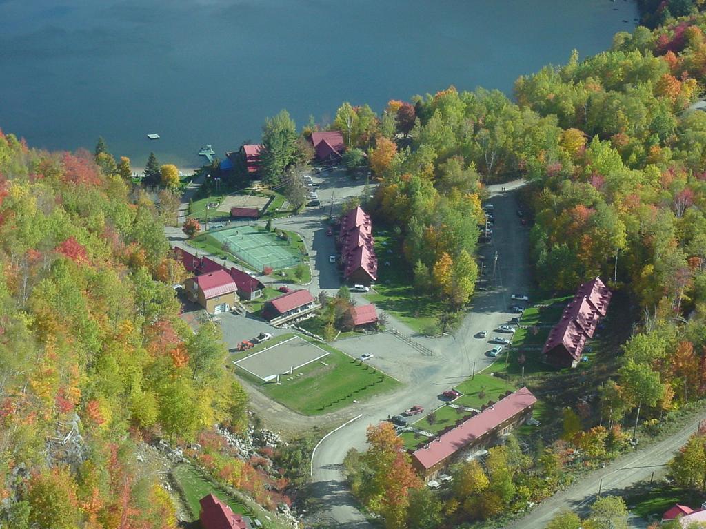 Auberge du Lac Morency Saint Hippolyte Exterior foto